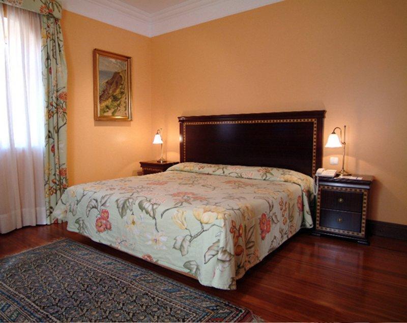 Pestana Miramar Garden & Ocean Hotel فونشال المظهر الخارجي الصورة